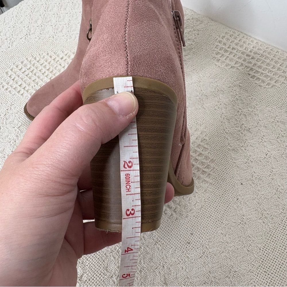Top Moda Pink Ankle Boots Faux Suede Block Heel Almond Toe Size 6.5 - Picture 9 of 9